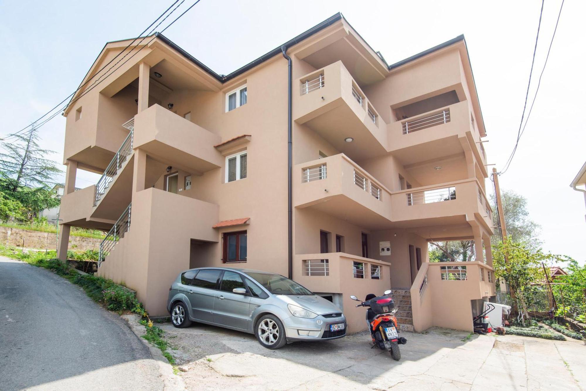 Hillside Vista Apartments Tivat Exterior foto